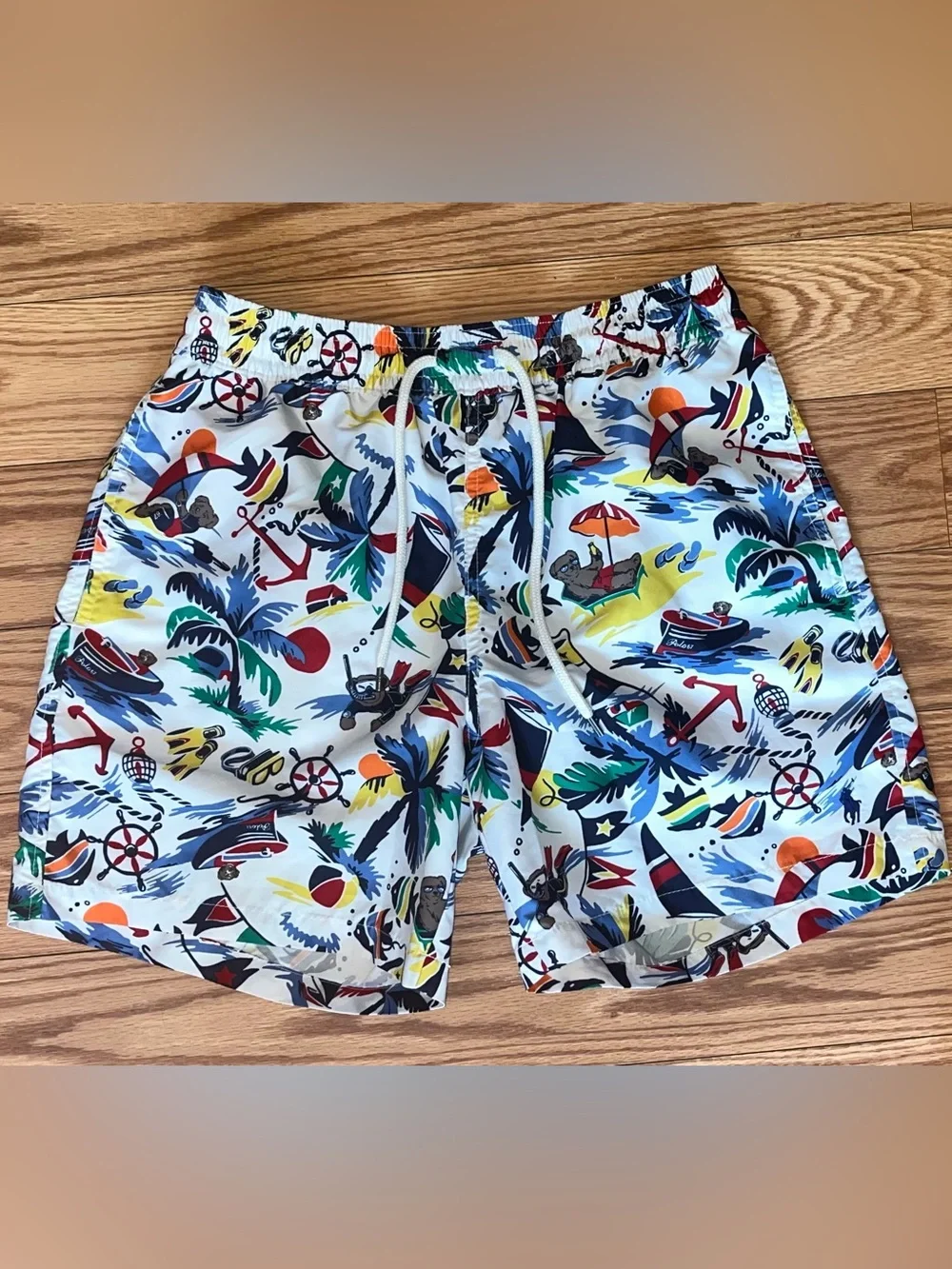 POLO RALPH LAUREN 5.75’ Inch Traveller swim trunks nautical Bearwaiian Print S